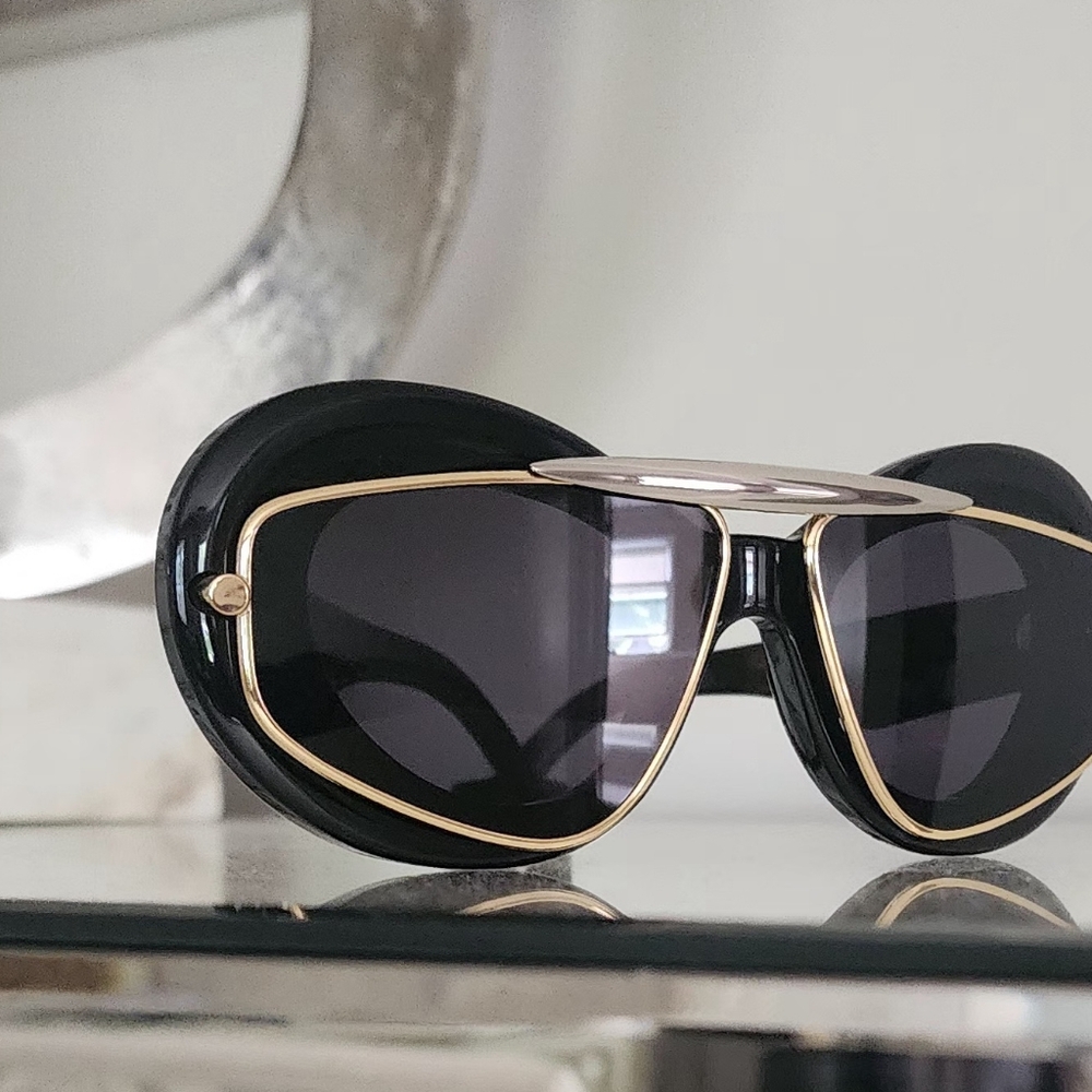 Authentic Loewe double framed black & gold aviator sunglasses - Picture 6 of 7